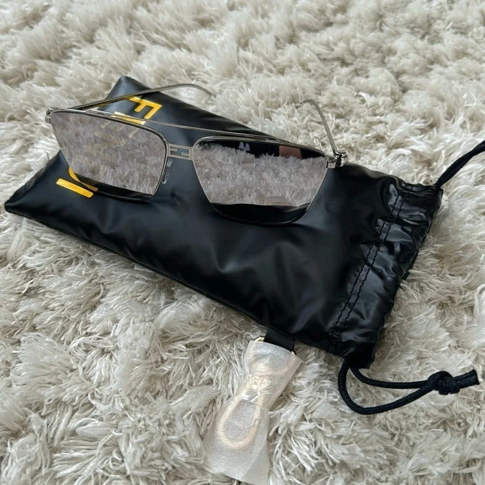 Fendi Silver Sunglasses with Black Fendi pouch-new
